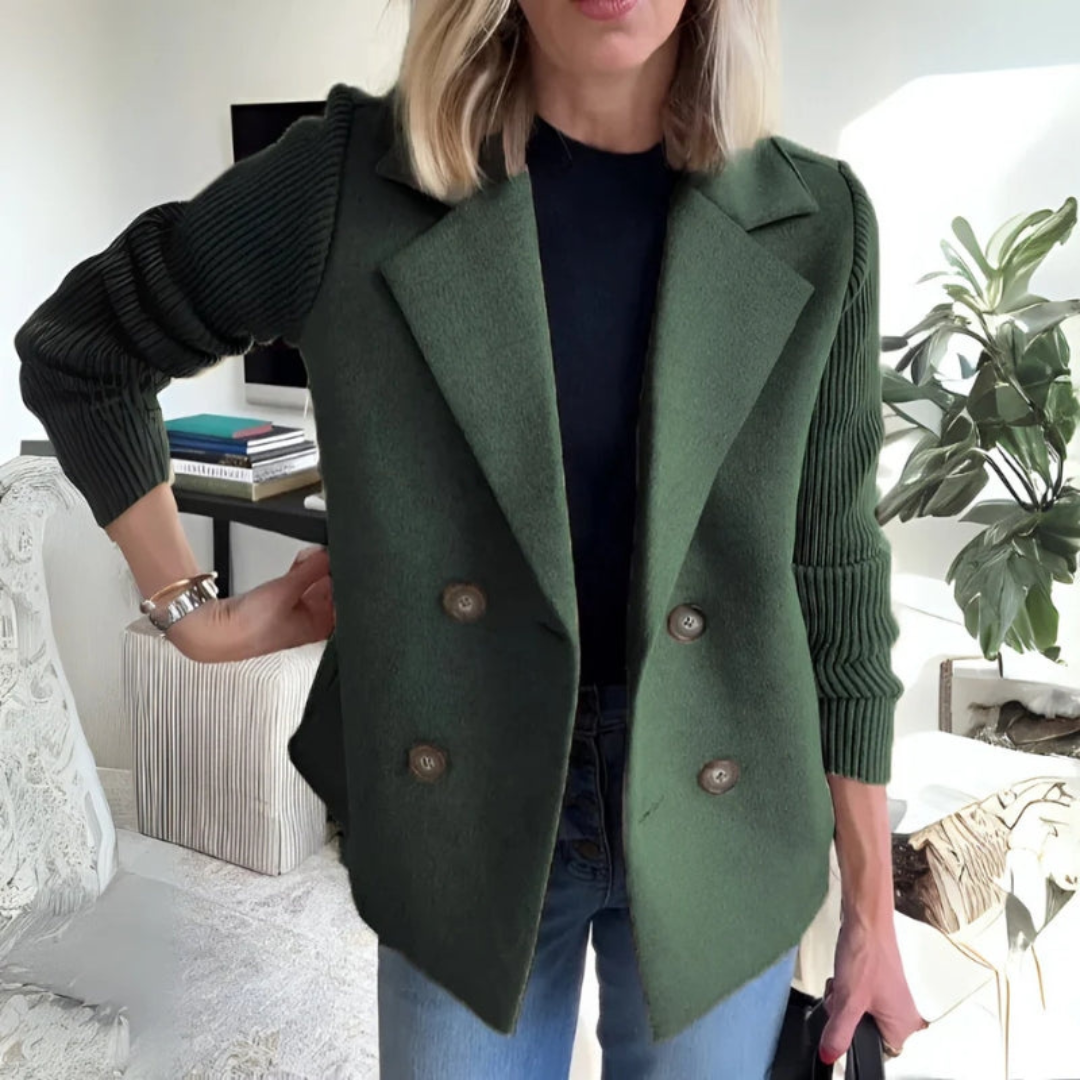 Kyra | Dames Blazer | Patchwork Mouw & Dubbel Geknoopt Kort Jasje