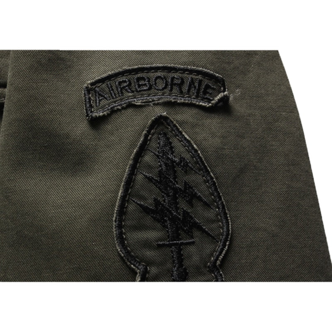 Youri | Heren Militaire Jas Met Opstaande Kraag | Cargo Jas Met Patches Biker Jack