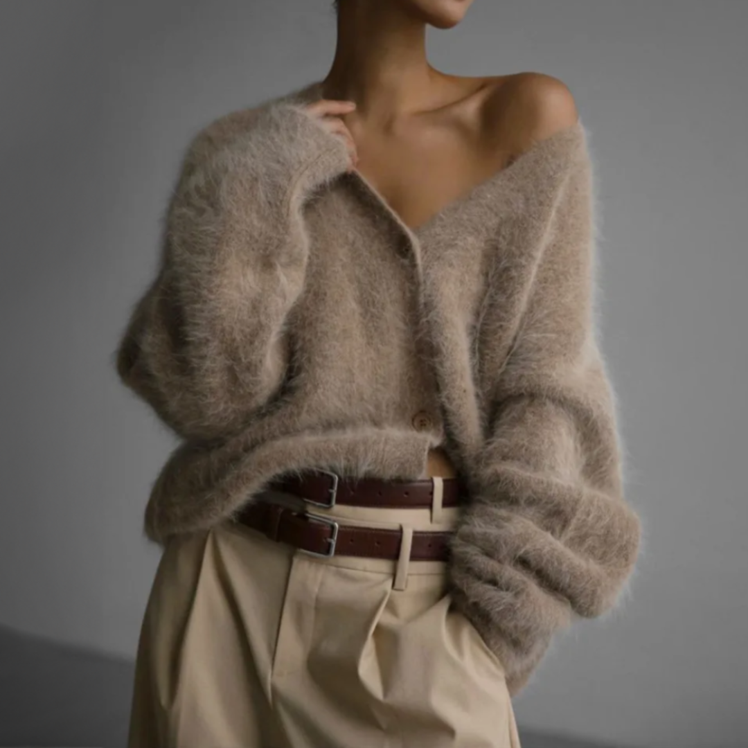 Lilian | Dames Trui met V-Hals en Knoopsluiting | Oversized Cardigan