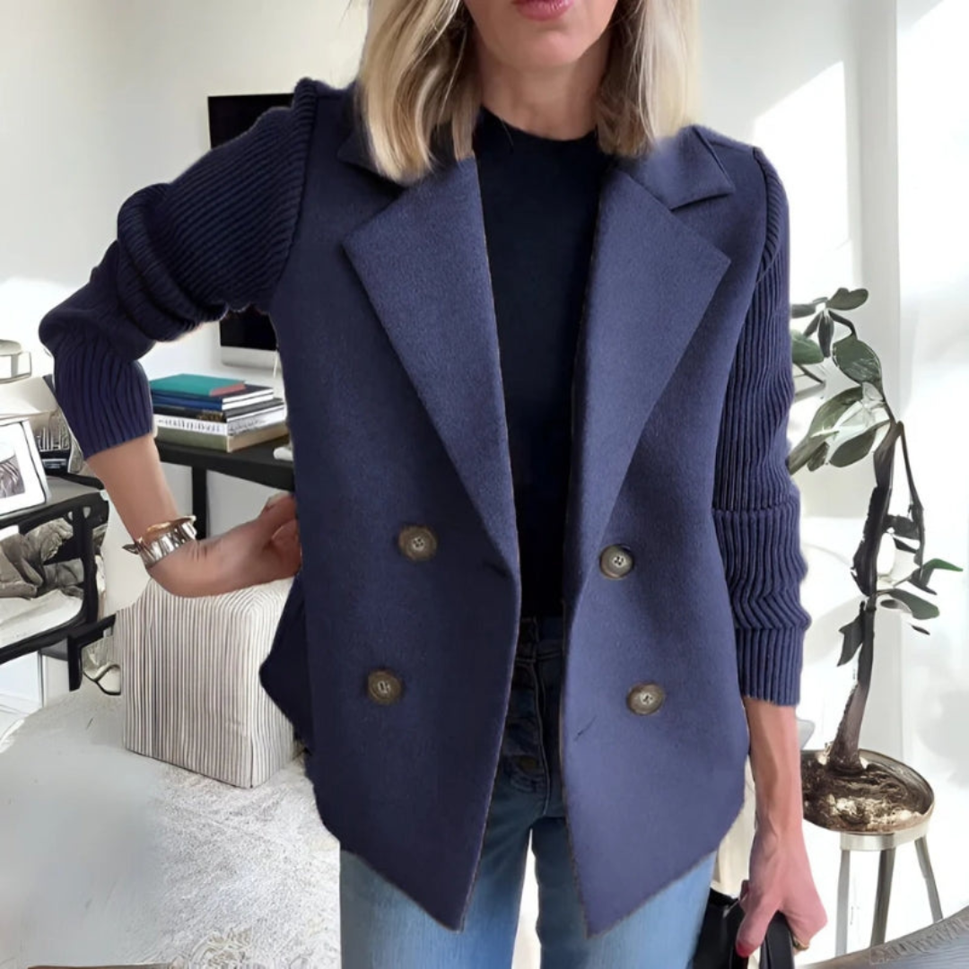 Kyra | Dames Blazer | Patchwork Mouw & Dubbel Geknoopt Kort Jasje