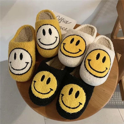 Smiley Face Hausschuhe | Weiche und fröhliche Hausschuhe für Zuhause