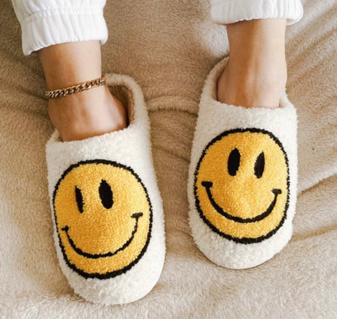 Smiley Face Hausschuhe | Weiche und fröhliche Hausschuhe für Zuhause