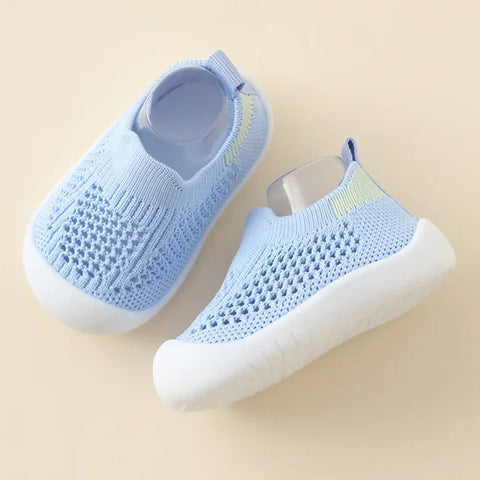 HappyFeet Comfy - Stabile, rutschfeste Sohle - Turnschuhe für Kinder